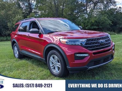Certified 2022 Ford Explorer XLT w/ Equipment Group 202A