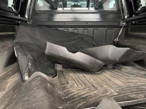 Used 2020 Jeep Gladiator Overland AWD/4WD image 47