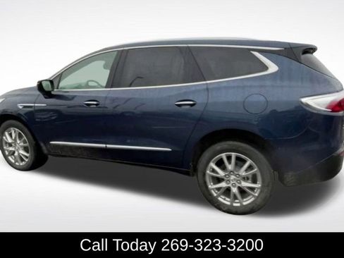 Used 2023 Buick Enclave Essence w/ Experience Buick Package image 7