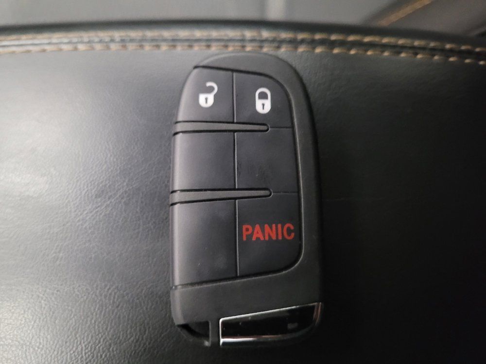 Used 2022 Jeep Compass Sport AWD/4WD image 32