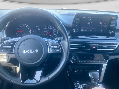 Used 2023 Kia Seltos S FWD image 15
