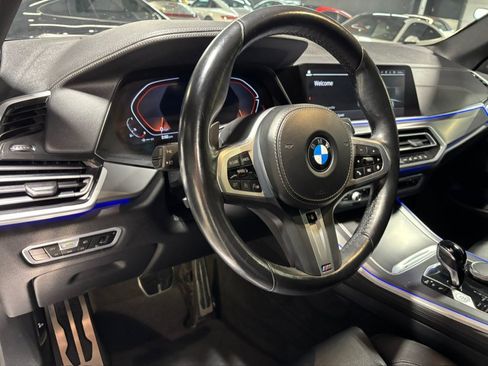 Used 2022 BMW X5 xDrive40i AWD/4WD image 4