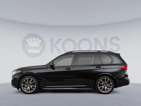 Used 2022 BMW X7 M50i w/ Cold Weather Package AWD/4WD image 2