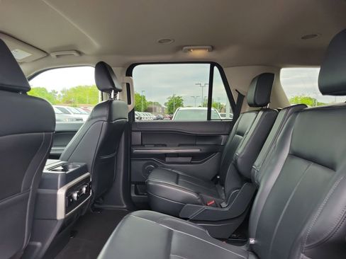 Certified 2024 Ford Expedition XLT AWD/4WD image 14