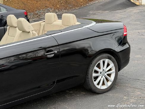 Used 2012 Volkswagen Eos Komfort FWD image 38