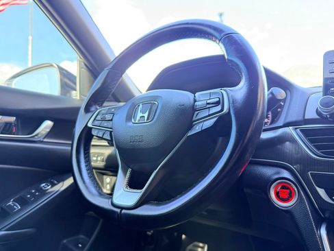 Used 2021 Honda Accord Sport image 9
