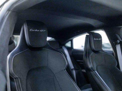 Used 2025 Porsche Taycan Turbo GT image 78