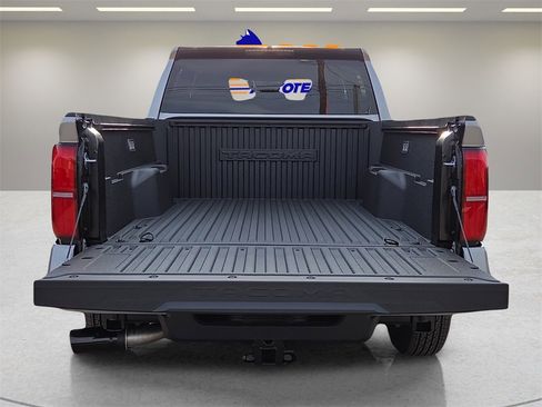 New 2026 Toyota Tacoma SR5 image 12