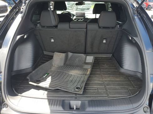 Used 2025 Honda HR-V Sport image 9