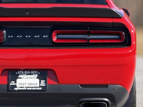 Used 2016 Dodge Challenger R/T Scat Pack image 16