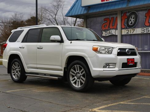 Used 2013 Toyota 4Runner Limited AWD/4WD image 23