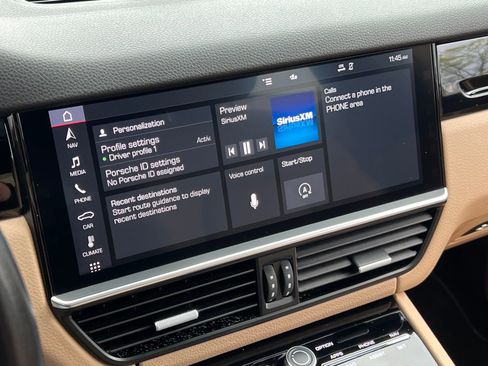 Certified 2020 Porsche Cayenne image 26