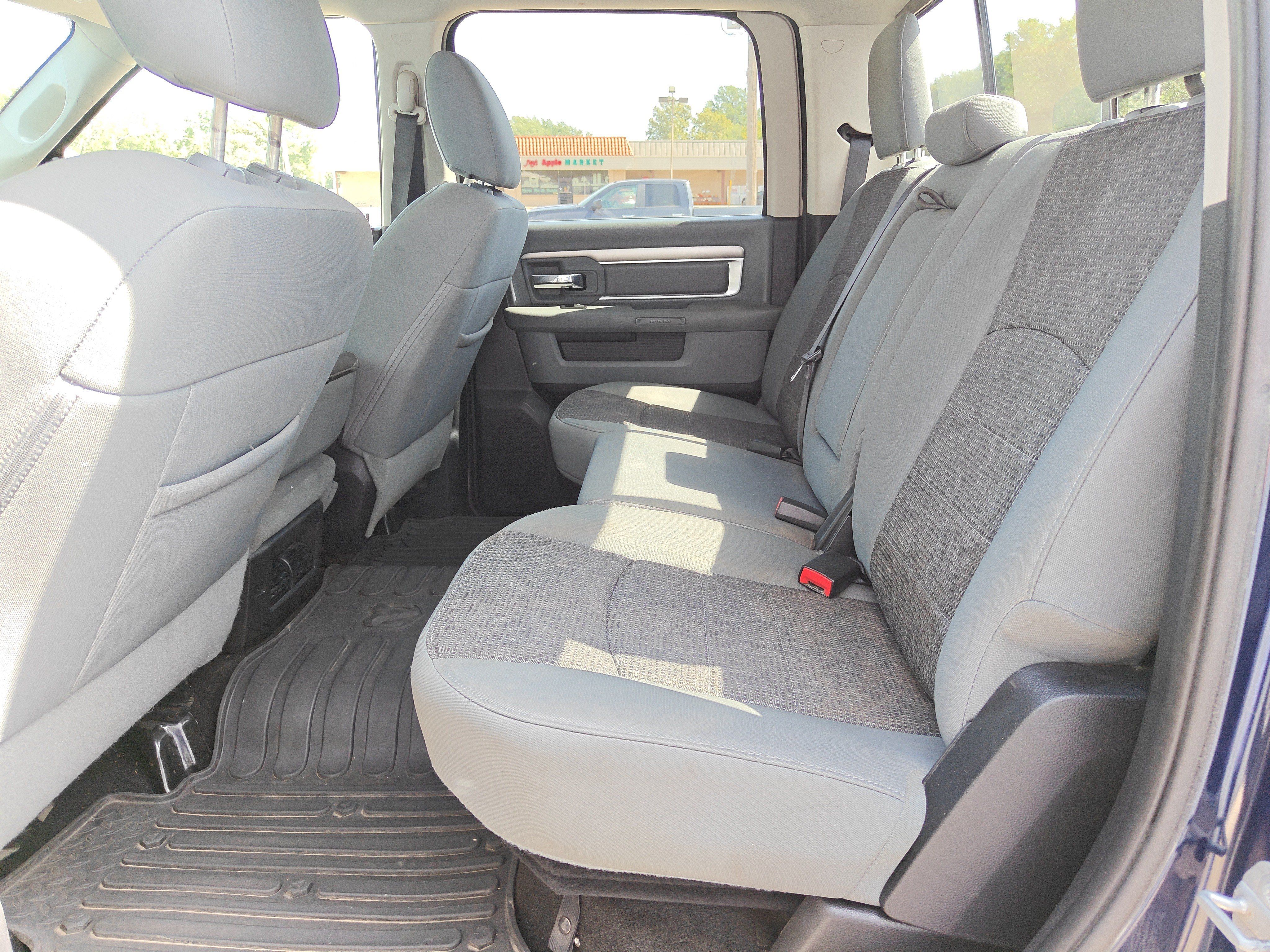 Used 2016 RAM 1500 Big Horn AWD/4WD image 16
