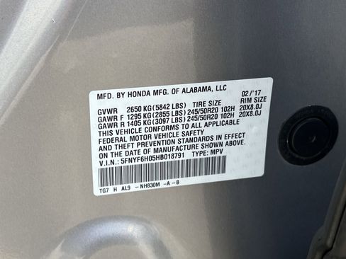 Used 2017 Honda Pilot Elite image 38