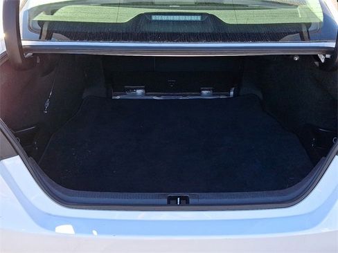 Used 2024 Toyota Camry SE image 23