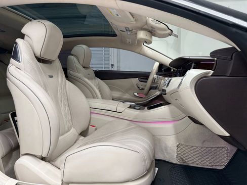 Used 2015 Mercedes-Benz S 63 AMG 4MATIC Coupe image 10