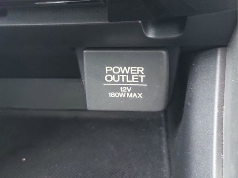 Used 2017 Honda Accord LX image 29