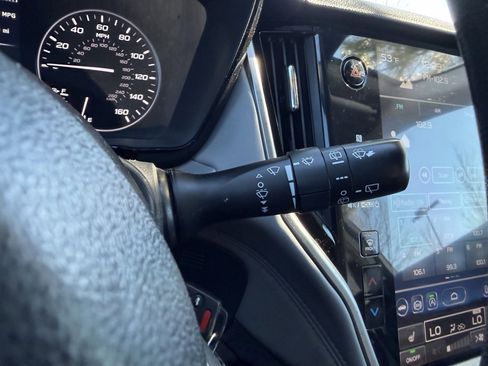 Used 2023 Subaru Outback Premium w/ Popular Package #1 image 18