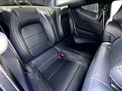 Used 2024 Ford Mustang GT Premium image 36