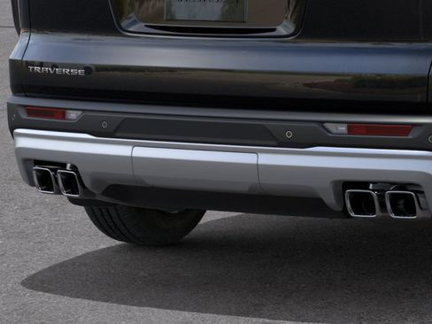 New 2026 Chevrolet Traverse LT w/ LPO, Floor Liner Package image 38