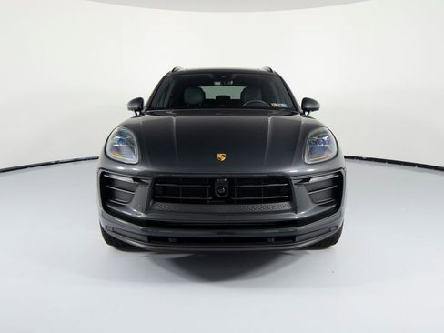 Certified 2026 Porsche Macan AWD/4WD image 13