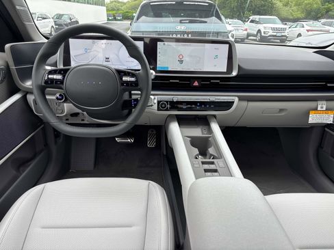 New 2025 Hyundai Ioniq 6 Limited image 7