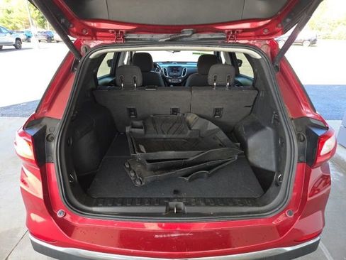 Used 2020 Chevrolet Equinox LT w/ Driver Convenience Package AWD/4WD image 20