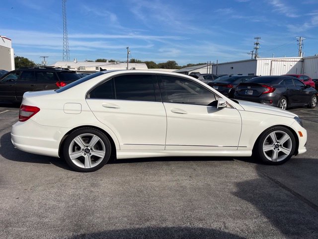 Used 2010 Mercedes-Benz C 300 4MATIC Sedan image 14