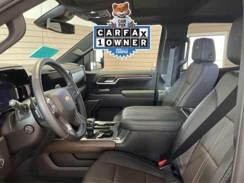 Used 2024 Chevrolet Silverado 1500 High Country w/ High Country Premium Package image 9