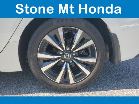 Used 2023 Honda Civic EX-L image 8