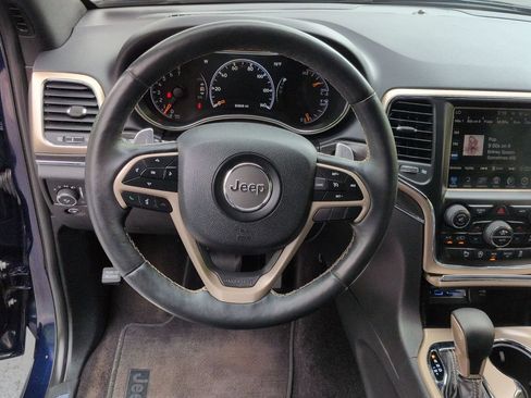 Used 2017 Jeep Grand Cherokee Limited AWD/4WD image 28