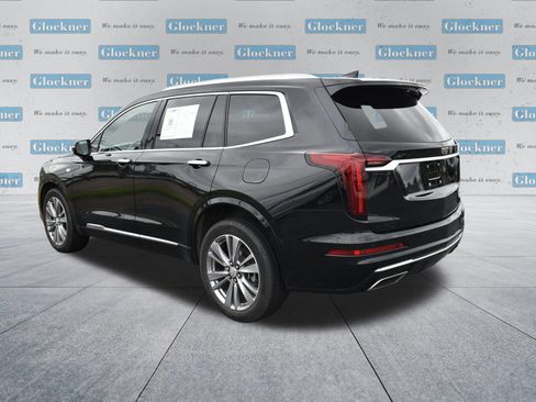 Used 2023 Cadillac XT6 Premium Luxury AWD/4WD image 7