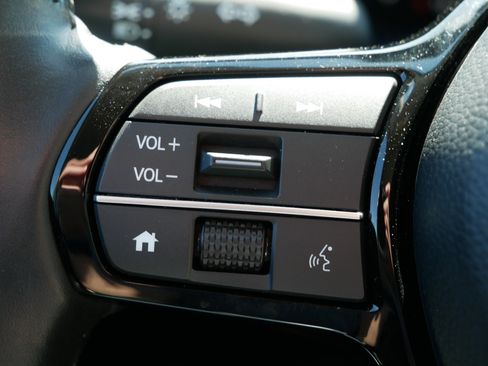 Used 2024 Honda HR-V EX-L image 31