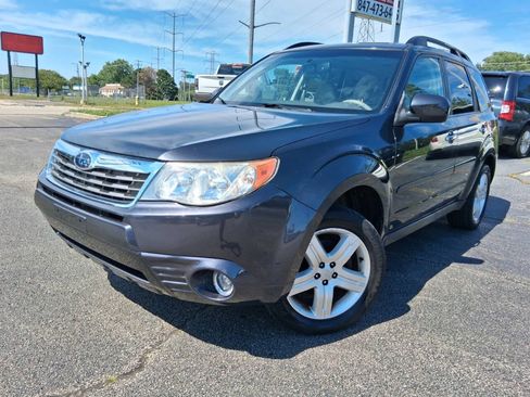 Used 2010 Subaru Forester 2.5X Limited AWD/4WD image 1