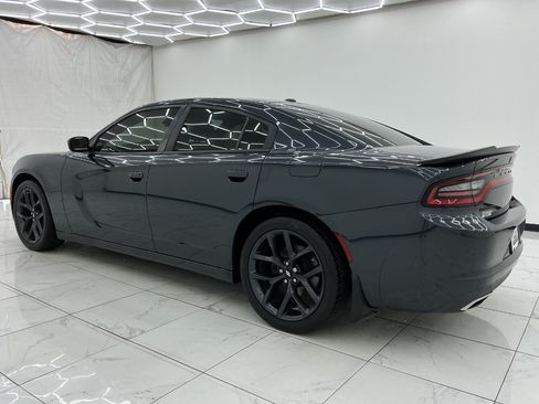 Used 2019 Dodge Charger SXT w/ Blacktop Package RWD image 12