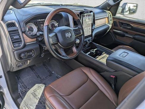 Used 2022 RAM 1500 Limited image 9