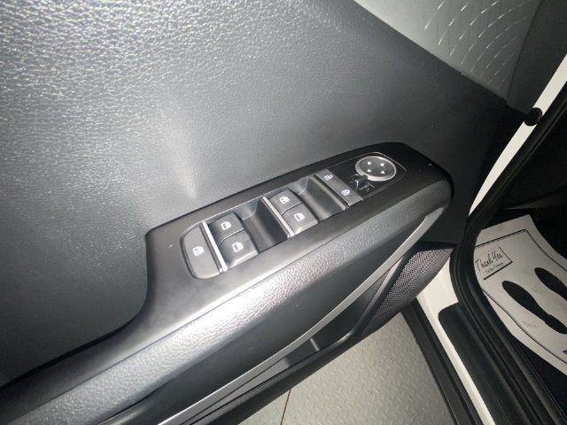 Used 2023 Kia Soul LX w/ LX Technology Package FWD image 13