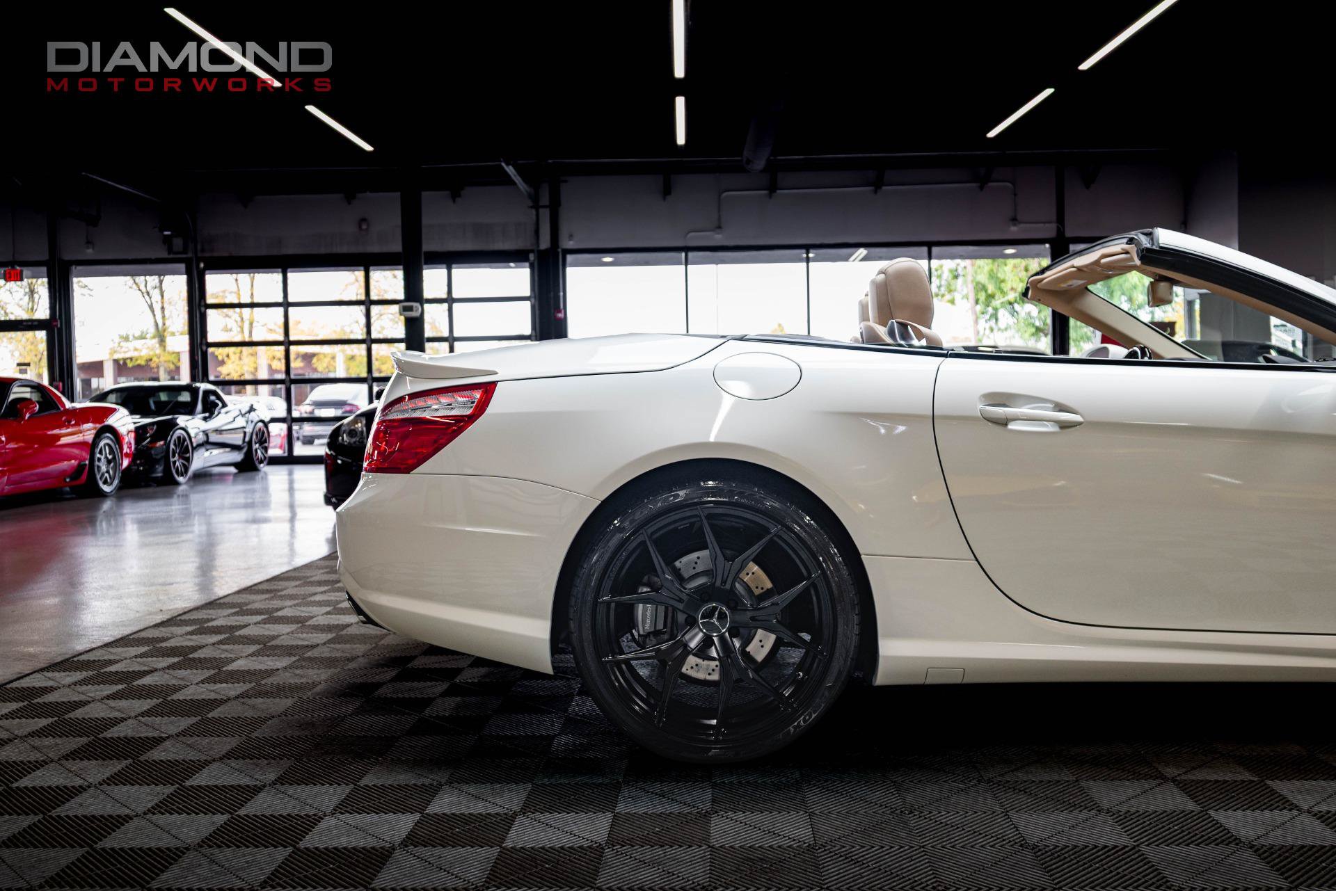 Used 2014 Mercedes-Benz SL 550 image 27