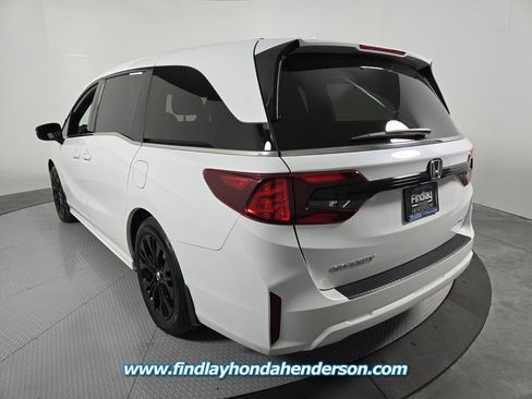 Certified 2025 Honda Odyssey Sport-L image 4