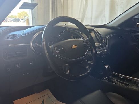 Used 2019 Chevrolet Impala LT image 8