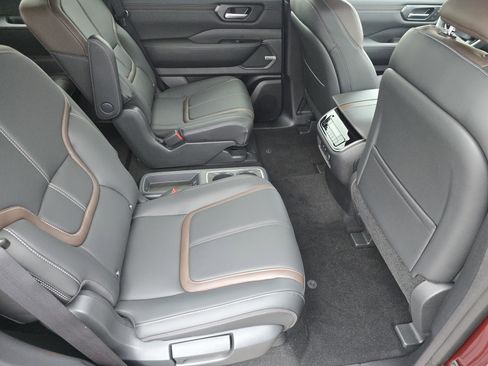 New 2026 Nissan Armada SL w/ Captain's Chari Seat Package AWD/4WD image 26