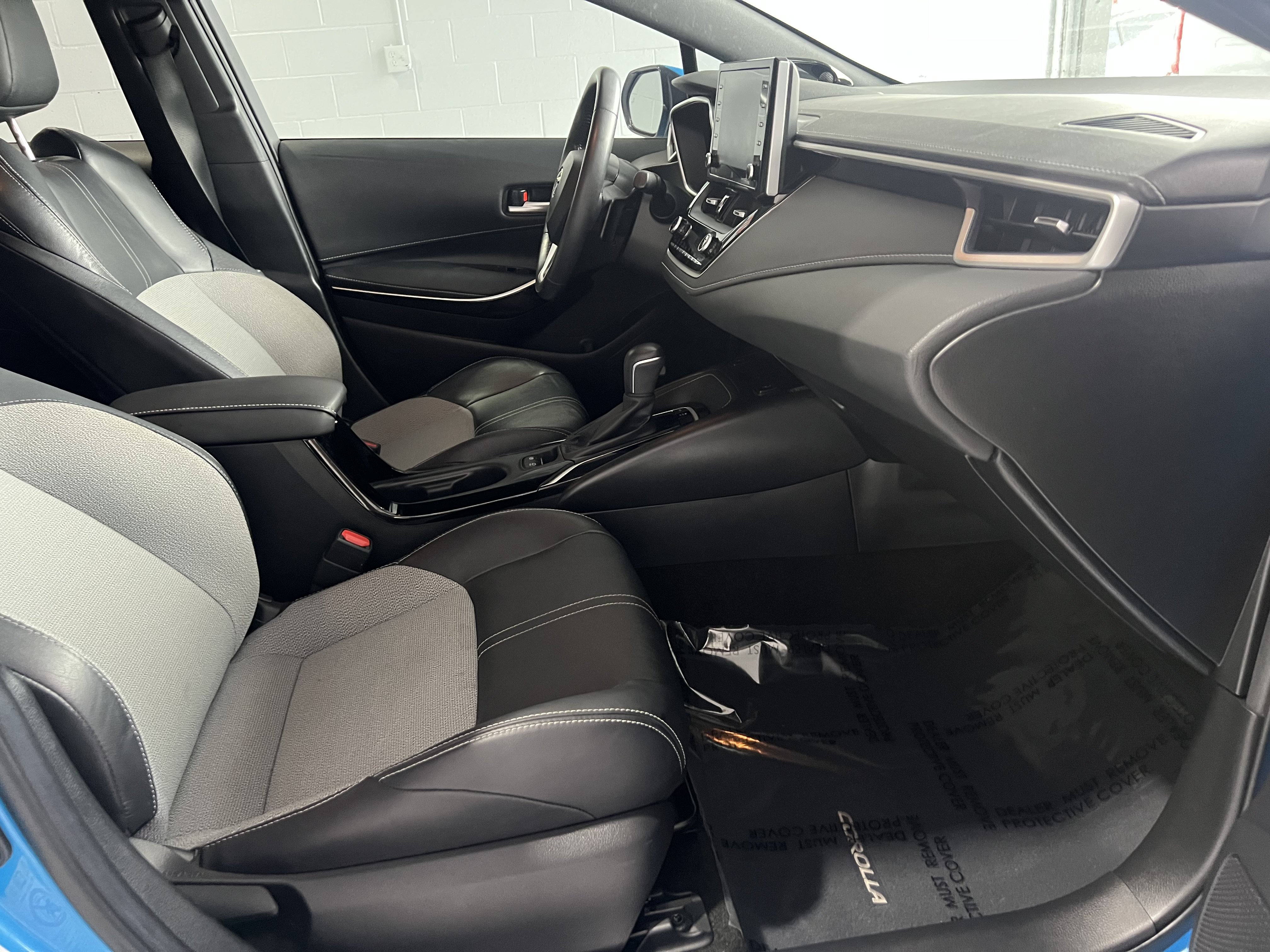 Used 2019 Toyota Corolla XSE FWD image 20
