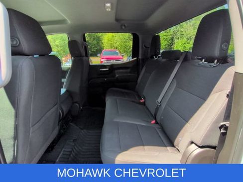 Used 2022 Chevrolet Silverado 1500 Custom AWD/4WD image 26