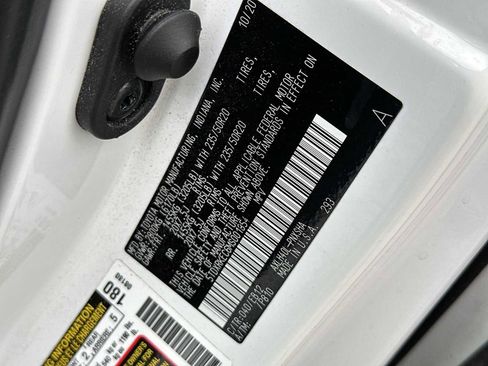 Used 2021 Toyota Sienna XSE image 27