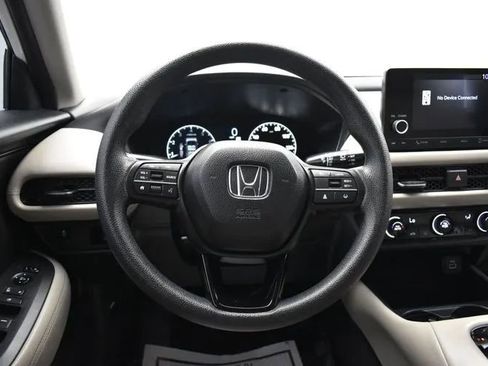 Used 2025 Honda HR-V LX image 20