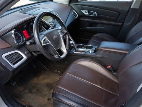 Used 2015 GMC Terrain SLT w/ Chrome Edition image 2