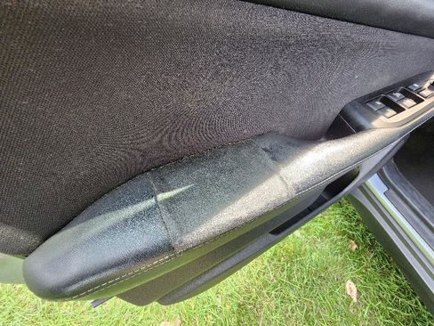 Used 2019 Subaru Outback 2.5i Premium image 24