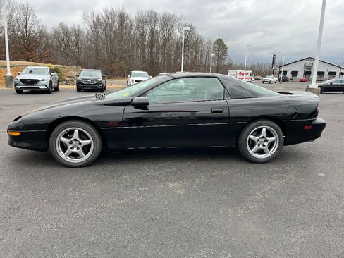 Used 1996 Chevrolet Camaro Z28 image 4