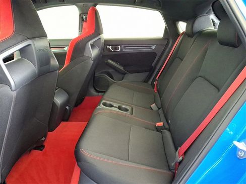 Used 2023 Honda Civic Type R image 12
