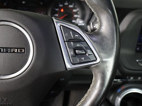 Used 2021 Chevrolet Camaro LT image 33